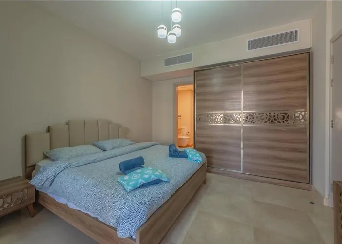 شقة Mangroovy- 1br Gf Waterfront Glitzy Direct Pool الغردقة