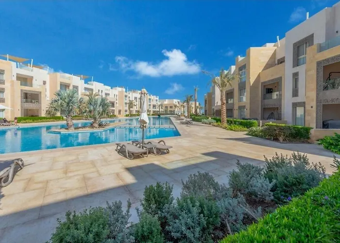 شقة Mangroovy- 1br Gf Waterfront Glitzy Direct Pool